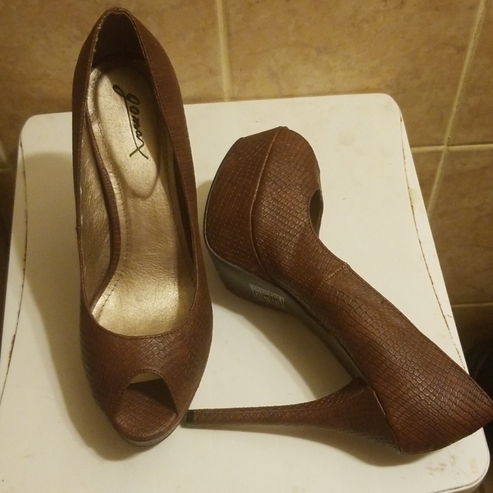 Shoes
